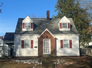 121 Park Dr, Saint Clairsville, OH 43950