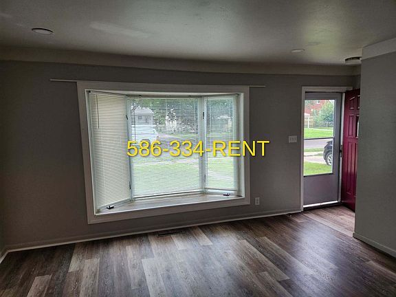 2nd image of 1308 E Evelyn Ave