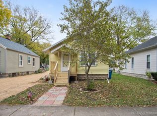 319 Price St, Morris, IL 60450