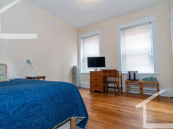 14-16 Fuller St #4, Brookline, MA 02446