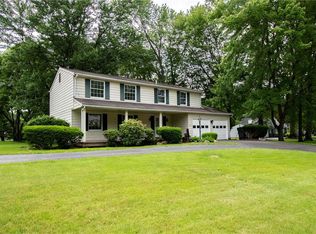 520 Heatherwood Dr SE, Warren, OH