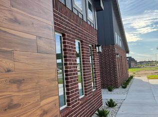 805 Hidden Hills St #4, Mission, TX 78572
