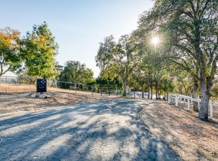 14408 Buggy Whip Ln, Prather, CA 93651