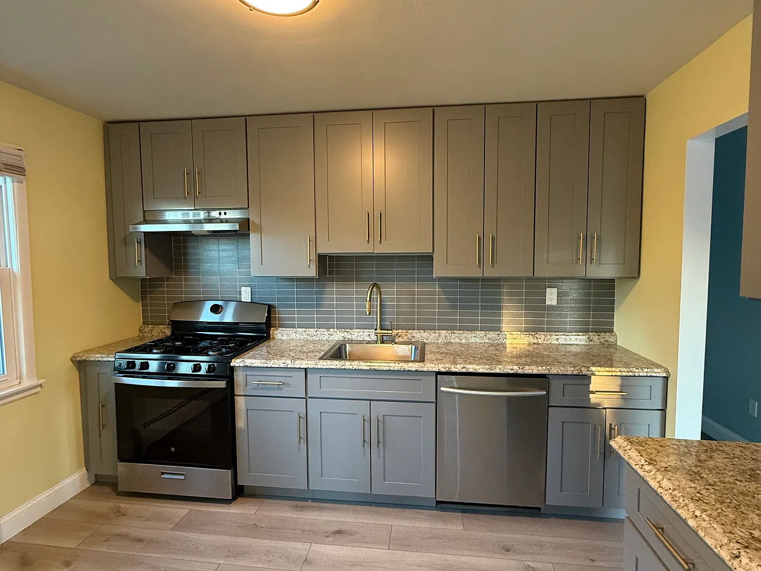 3 bed, $2,600 — Photo 4