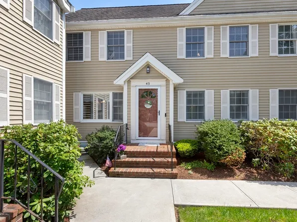 45 Morse Ave #45, East Bridgewater, MA 02333