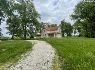 398 E 550n Rd, Gibson City, IL 60936