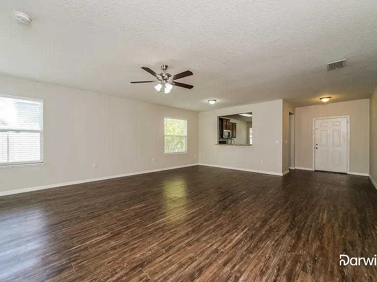 1580 Tamarind Rd — Photo 4