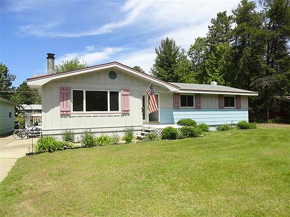 3rd image of 206 Candace Dr