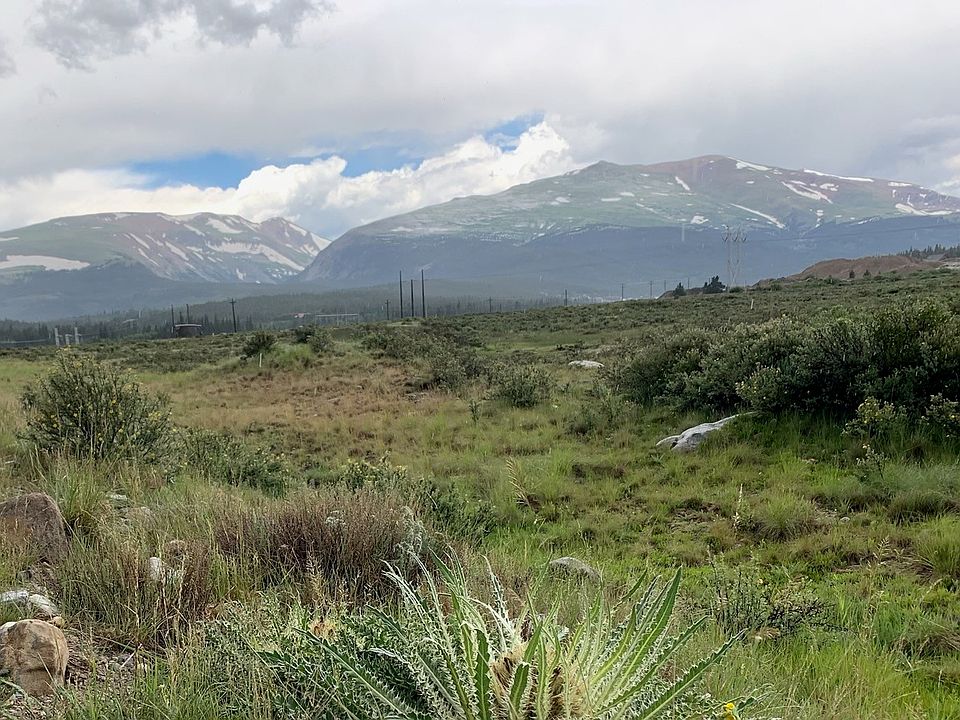 1st image of 64 Glissade Trail