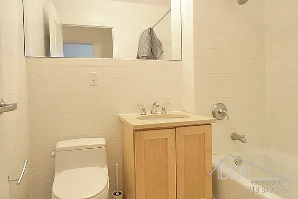 Rented by Ideal Properties Group | media 29