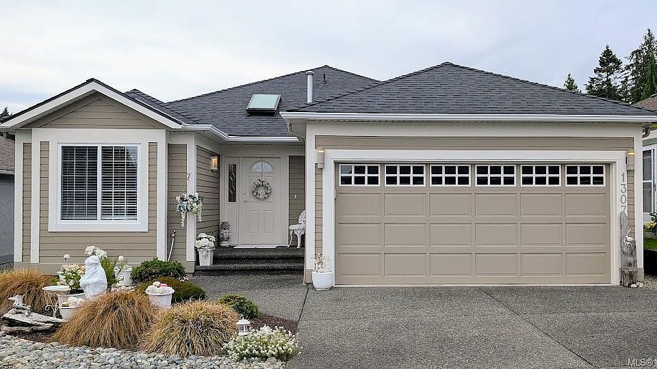 1st image of 1307 Oceanside Dr
