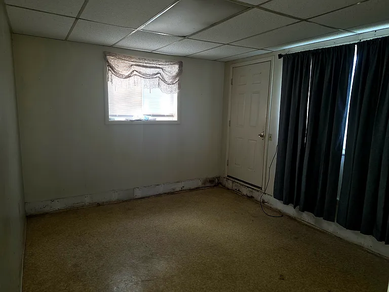 794 Pre Emption Rd #4 — Photo 3