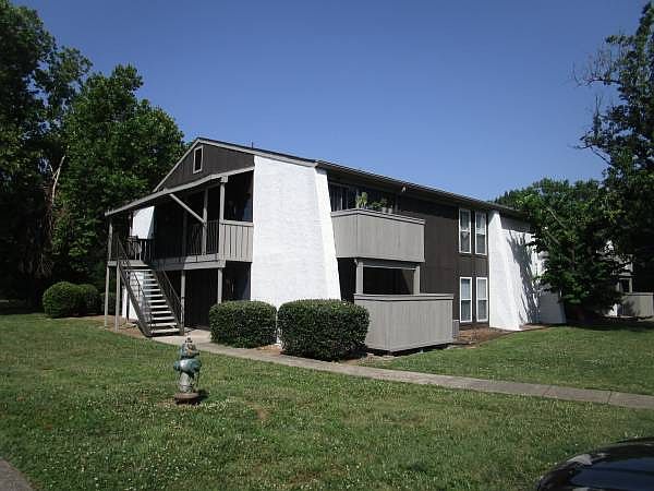 Peppertree Apartments