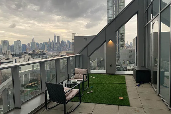 Rented by The KCI Group | media 101