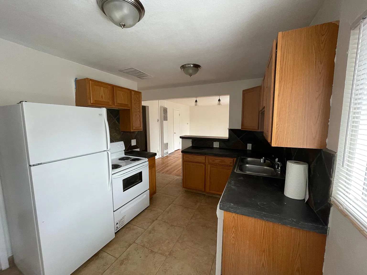 2 bed, $1,795 — Photo 3