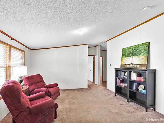 5th image of 230 Voss Rd