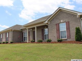 301 Eagle Ridge Dr, New Market, AL 35761