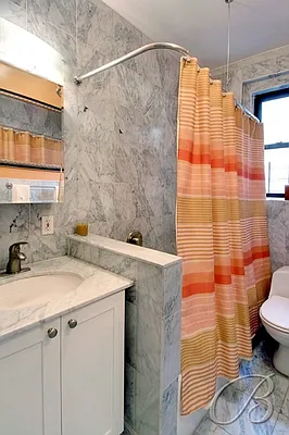 Sold by Bellmarc Realty | media 8