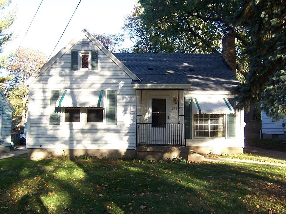 1st image of 1740 Margaret Ave SE