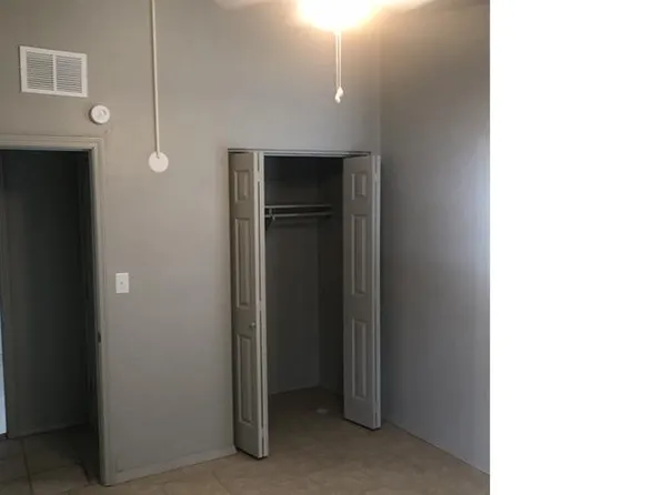 6109 N Boulder Ave, Tulsa, OK 74126