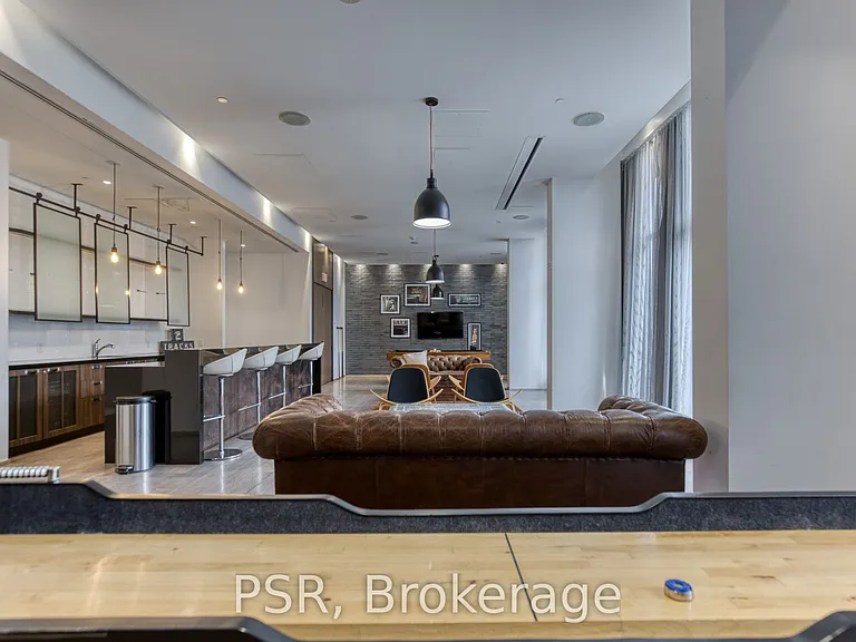 783 Bathurst St #321 — Photo 28
