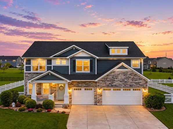 9273 Concord Rd, Saint John, IN 46373