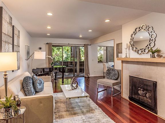 5th image of 20760 4th St APT 3