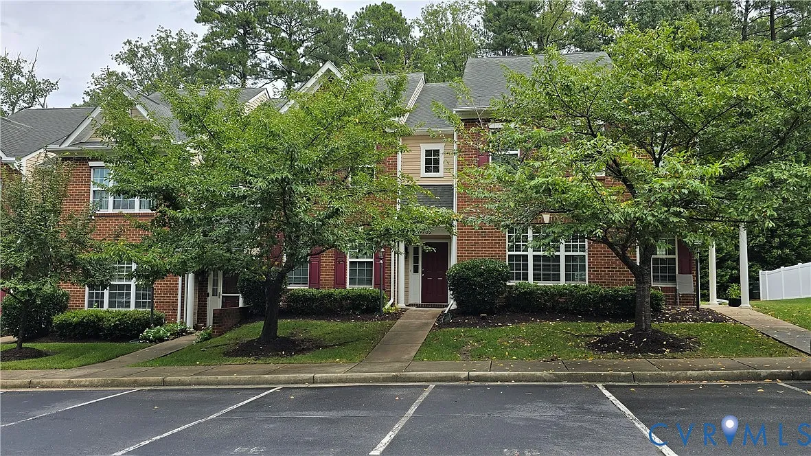 3 bed, 2.5 bath, 1536 sqft, $2,500 — Photo 1