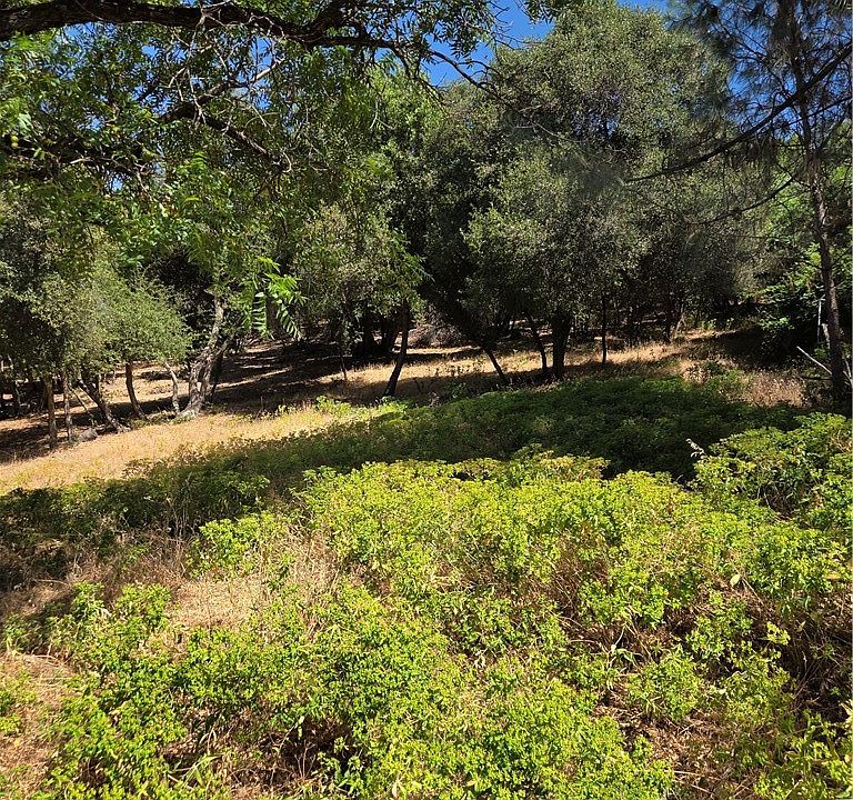 2nd image of 4860 Cascade Way