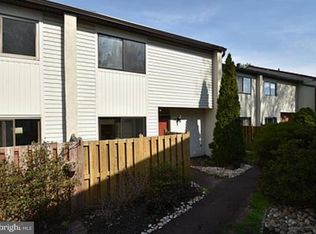 29 Centennial Rd, Telford, PA 18969