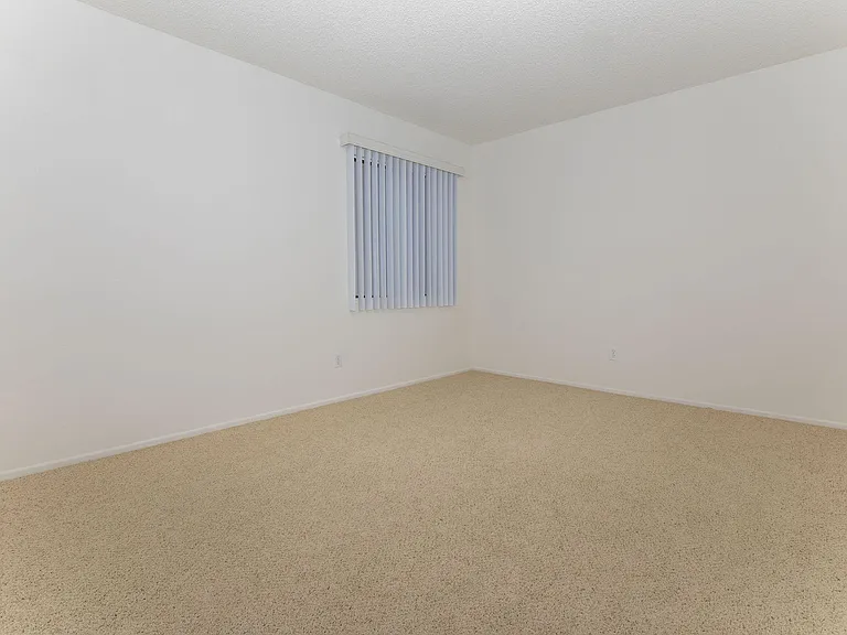Maplewood Apartment Homes — Photo 19