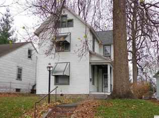 717 S 16th St, Quincy, IL 62301