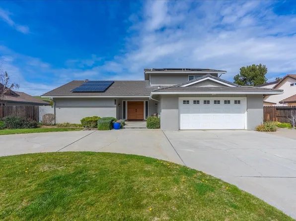 22281 Capote Dr, Salinas, CA 93908