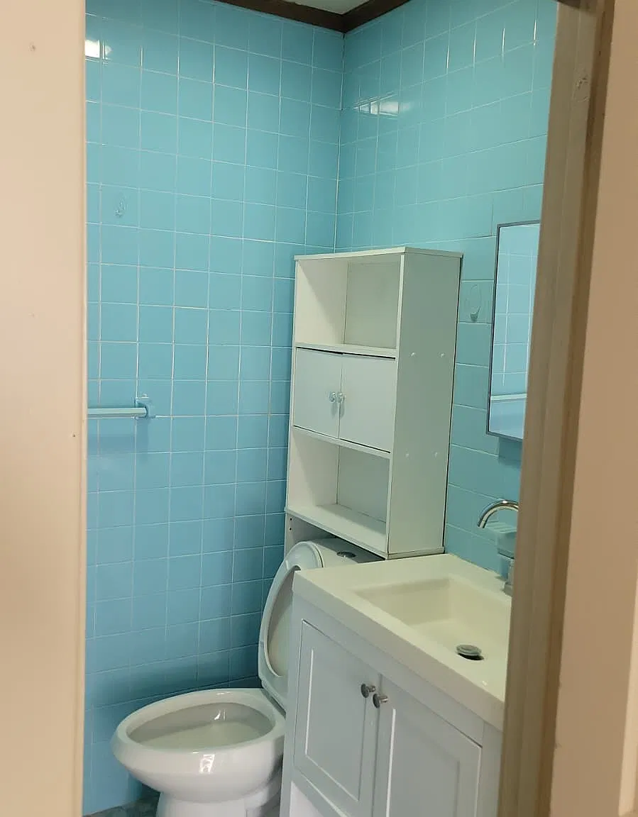Studio, 120 sqft, $825 — Photo 2