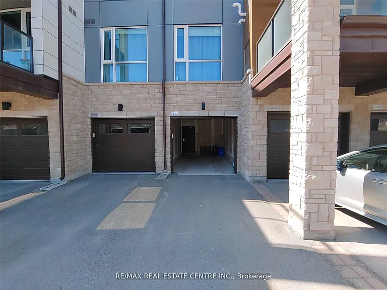 2393 Bronte Rd #211 — Photo 10
