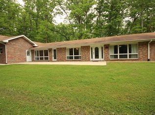 5450 Chris Dr, Oreana, IL 62554