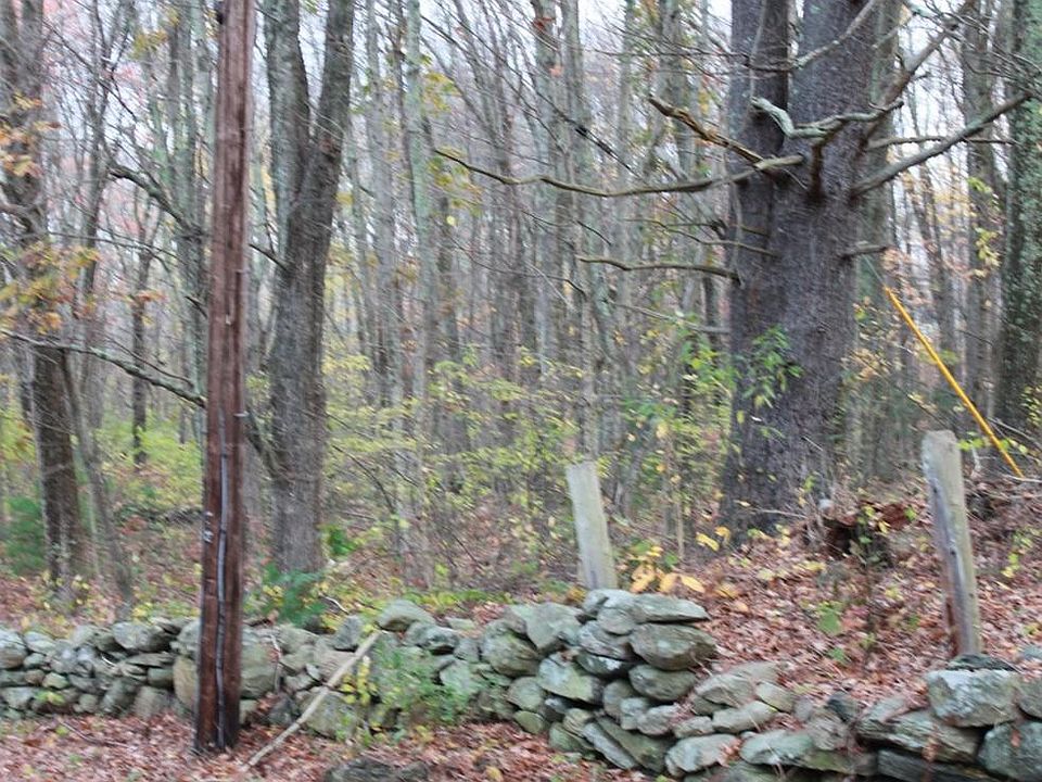 2nd image of 19 George Hill Rd