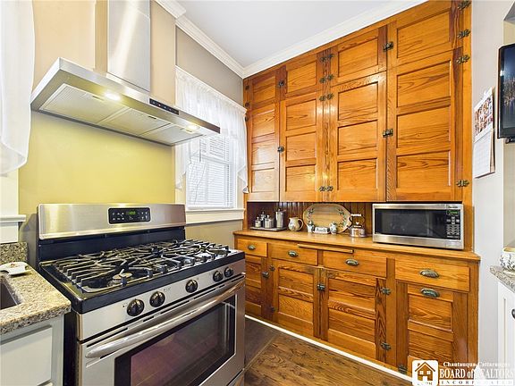 5th image of this home