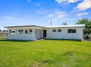 615 SE 2nd St, Belle Glade, FL 33430