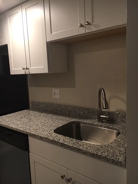 2 bed, 965 sqft, $2,095 — Photo 3
