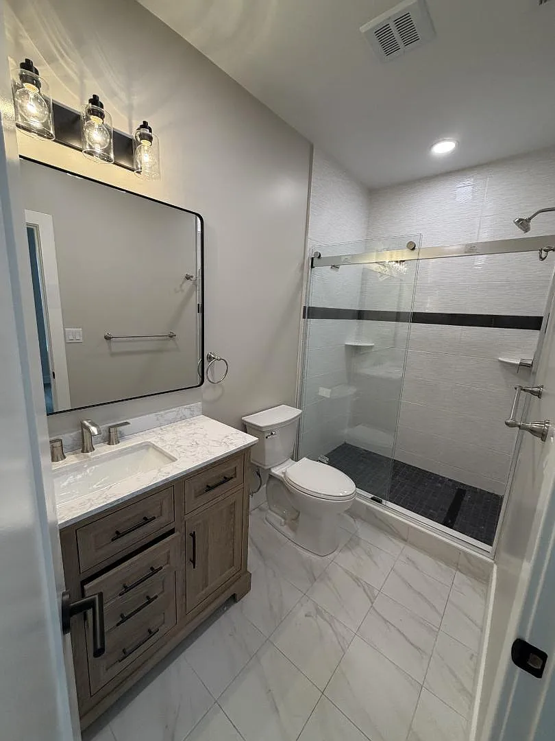 123 Chestnut St - #4 — Photo 2