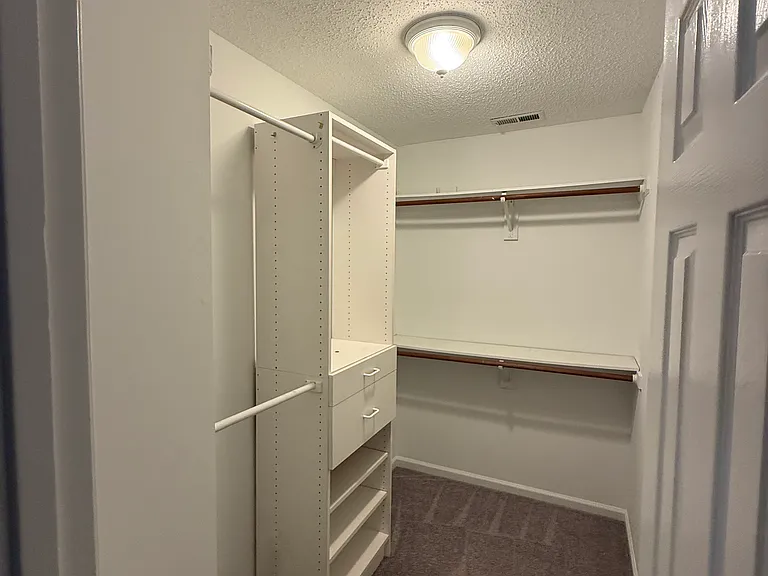 3176 Amador Dr — Photo 12