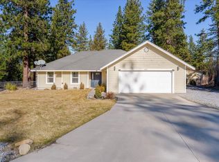 17827 Fisher Pl, Weed, CA 96094