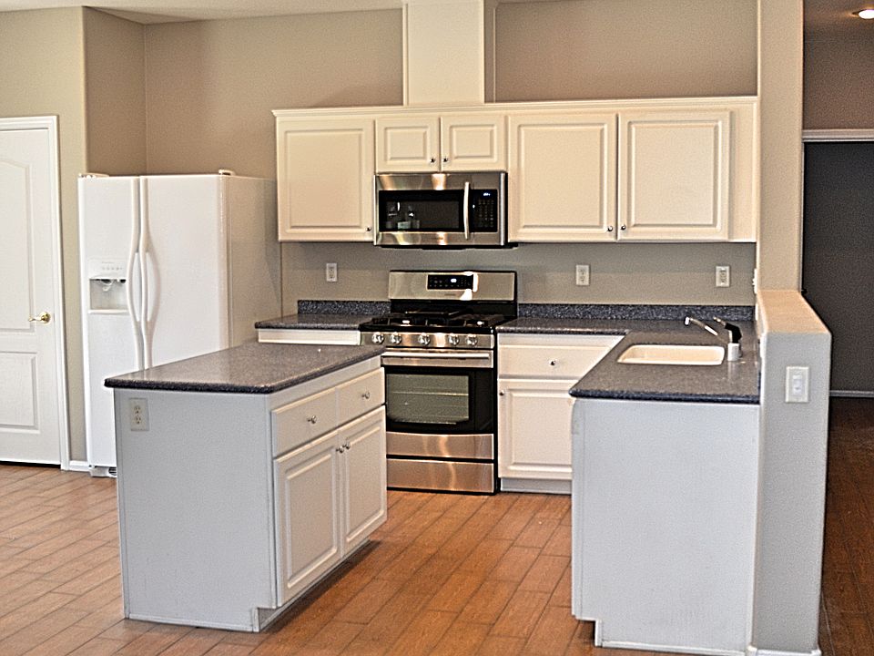 1st image of 10381 Great Glen Ct