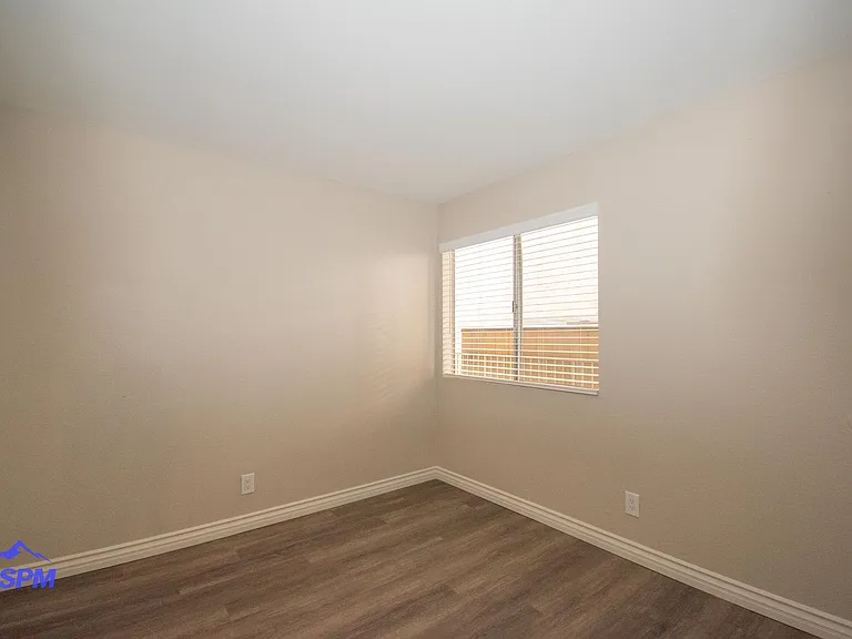 5020 Wightman St — Photo 13
