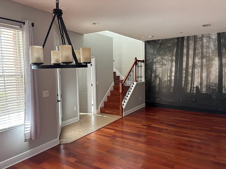 14642 Bournemouth Rd — Photo 3