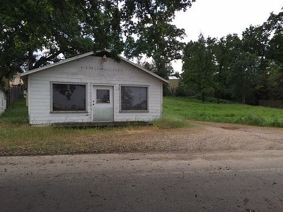 3rd image of 2550 W Hillside Dr