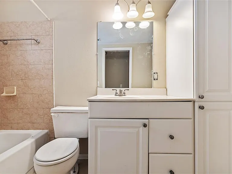 3631 W Anderson Ave — Photo 10