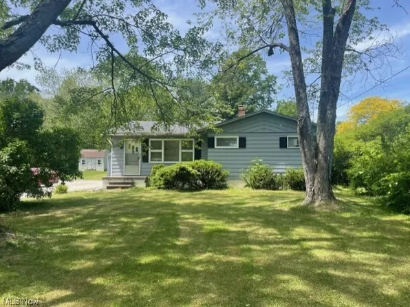 2468 Monica Dr, Richfield, OH 44286