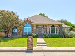 1017 Choke Cherry Ln, Crowley, TX 76036